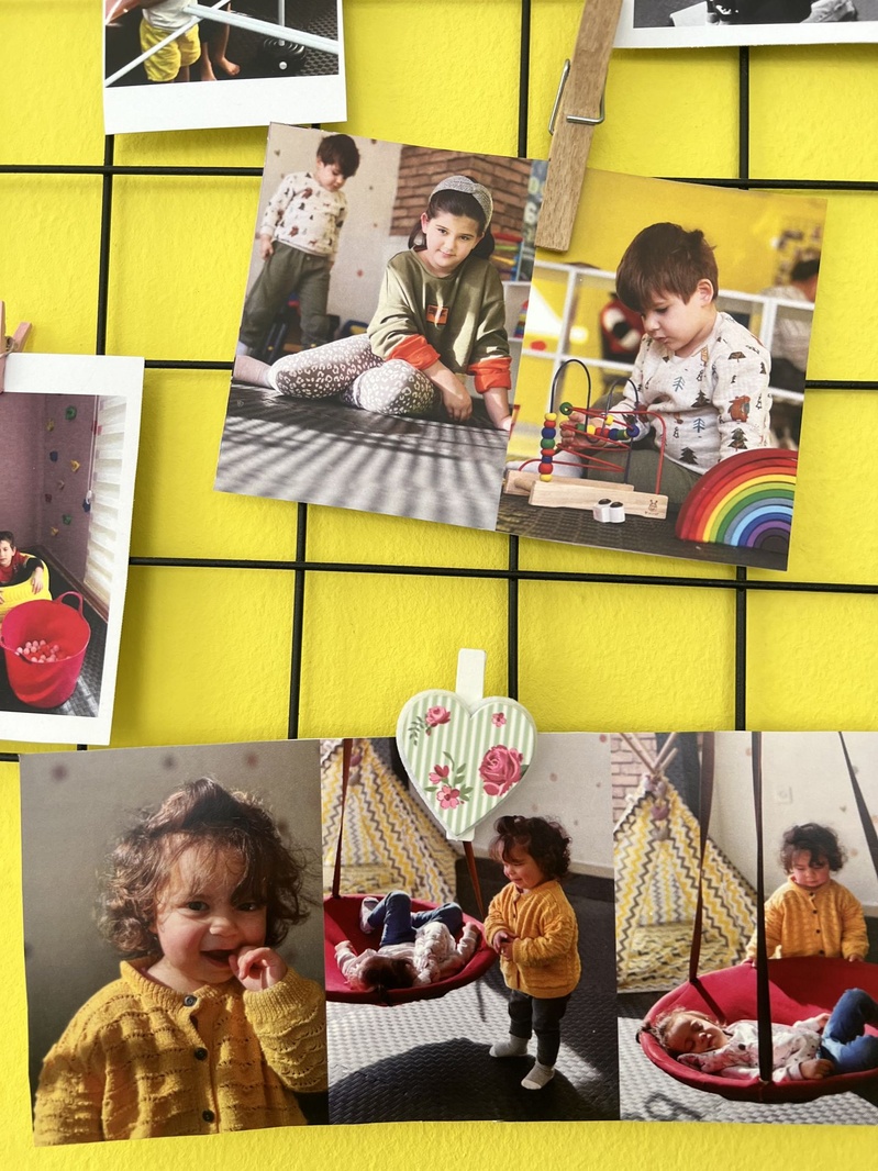 Bubala Kids merkezinde sergilenen etkinlik fotoğrafları